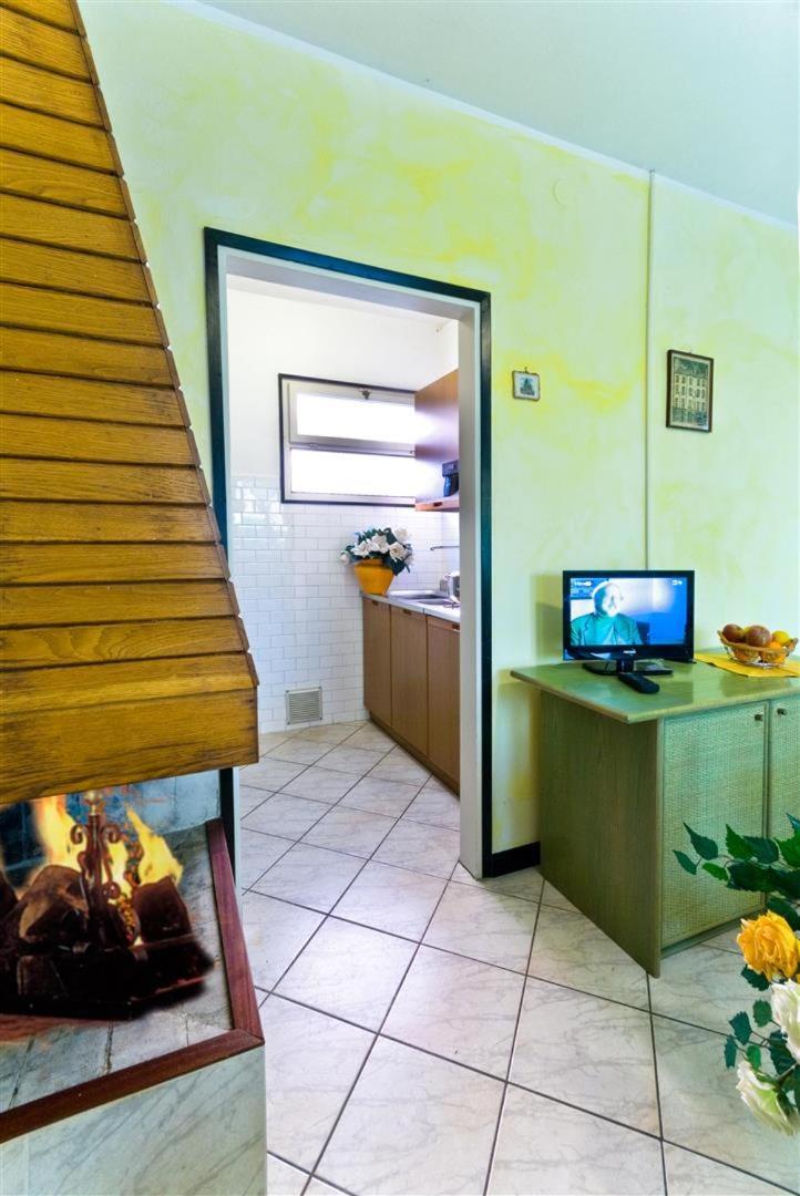 Ferienwohnung Glicini Bibione Exterior foto
